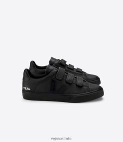 R2D2F2111Veja RECIFE CHROMEFREE LEATHER FULL BLACK